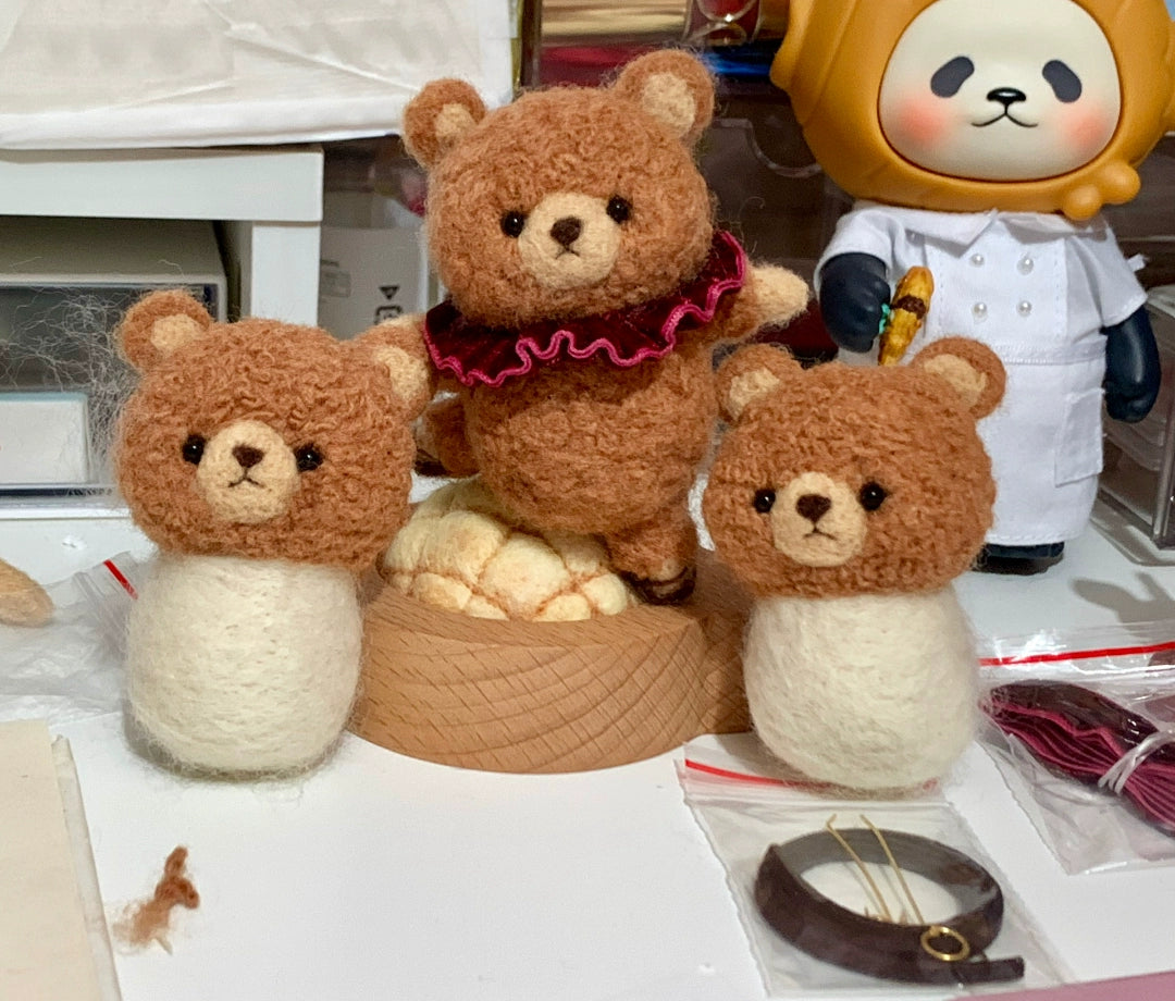 Wool felt ballet bear fat version