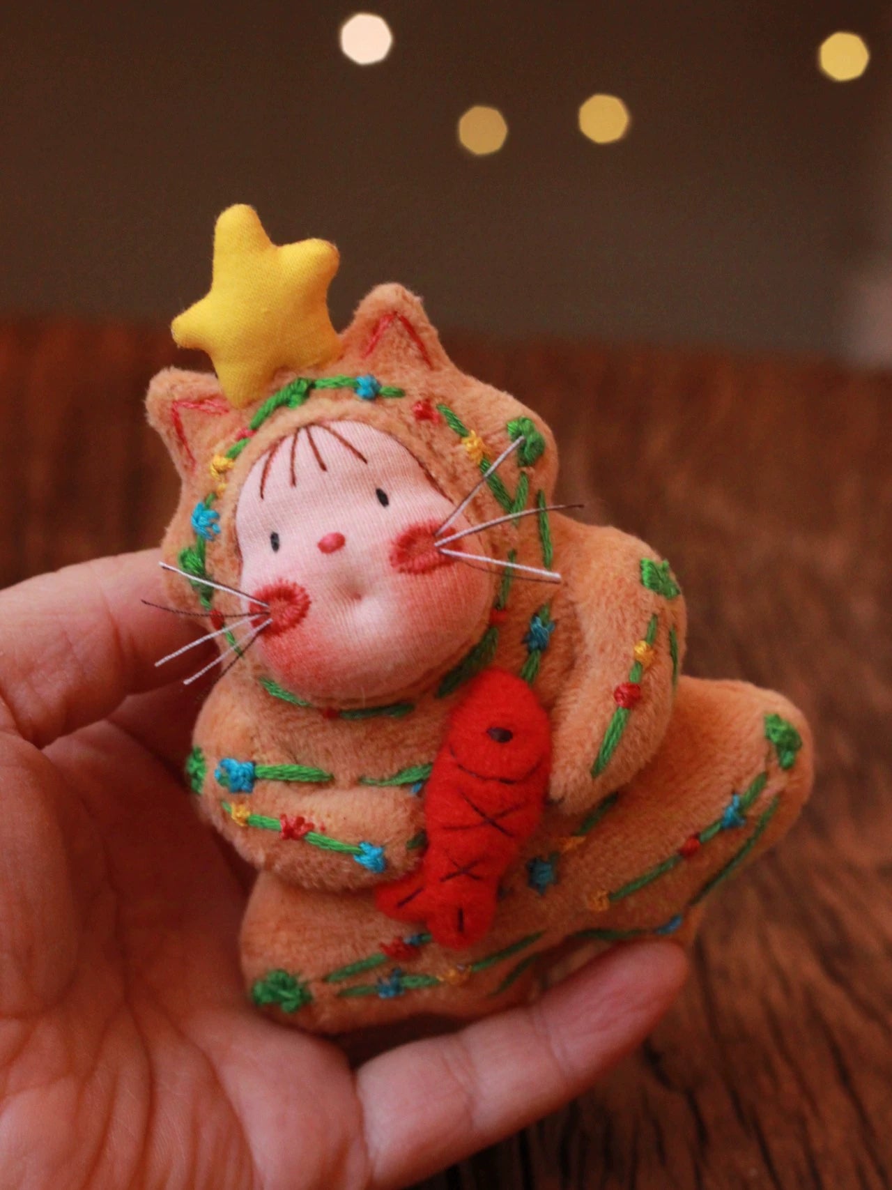 Christmas tree cat