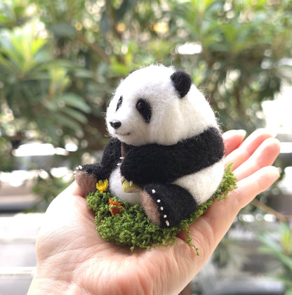 Wool felt giant panda ornament/pendant